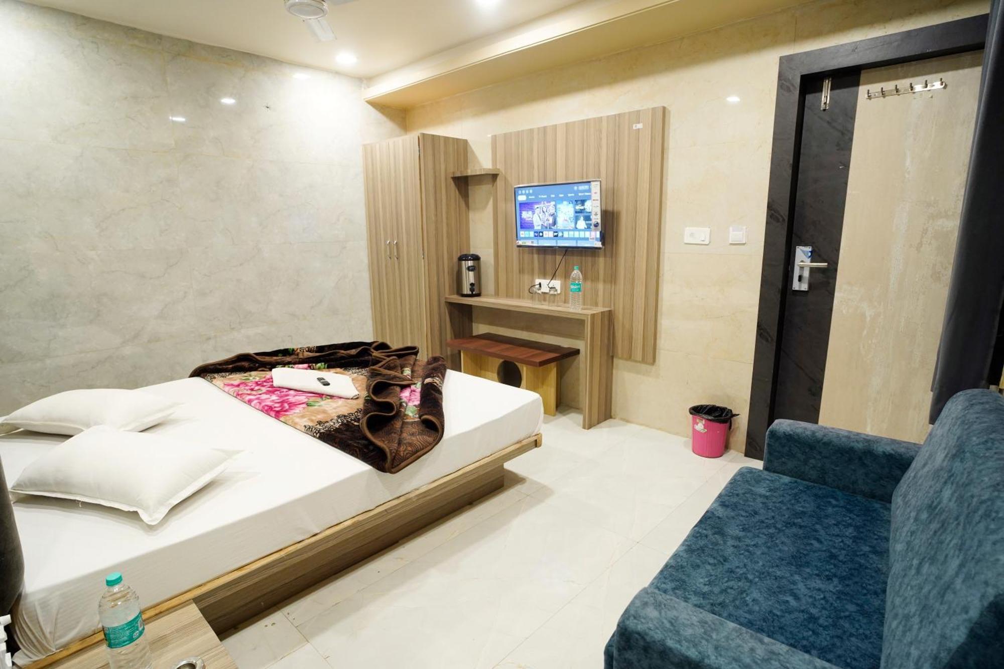 Hotel New Sundaram 150 Mtrs From Dargah Adžmér Exteriér fotografie